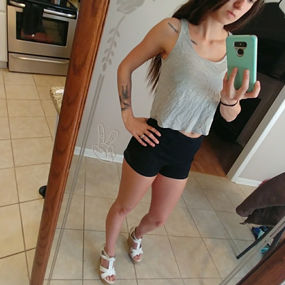 Grey crop top